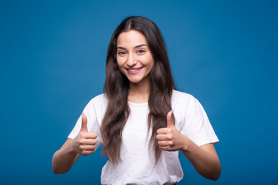 Make Your Smile Flawless With Dental Veneers